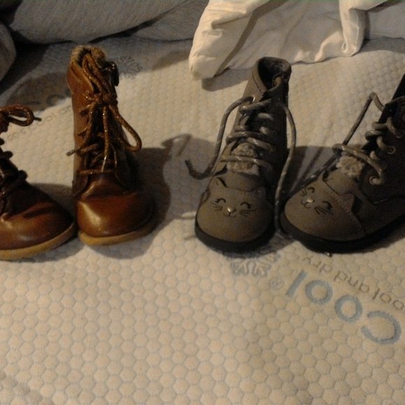 Girls boots - Picture 2 of 2